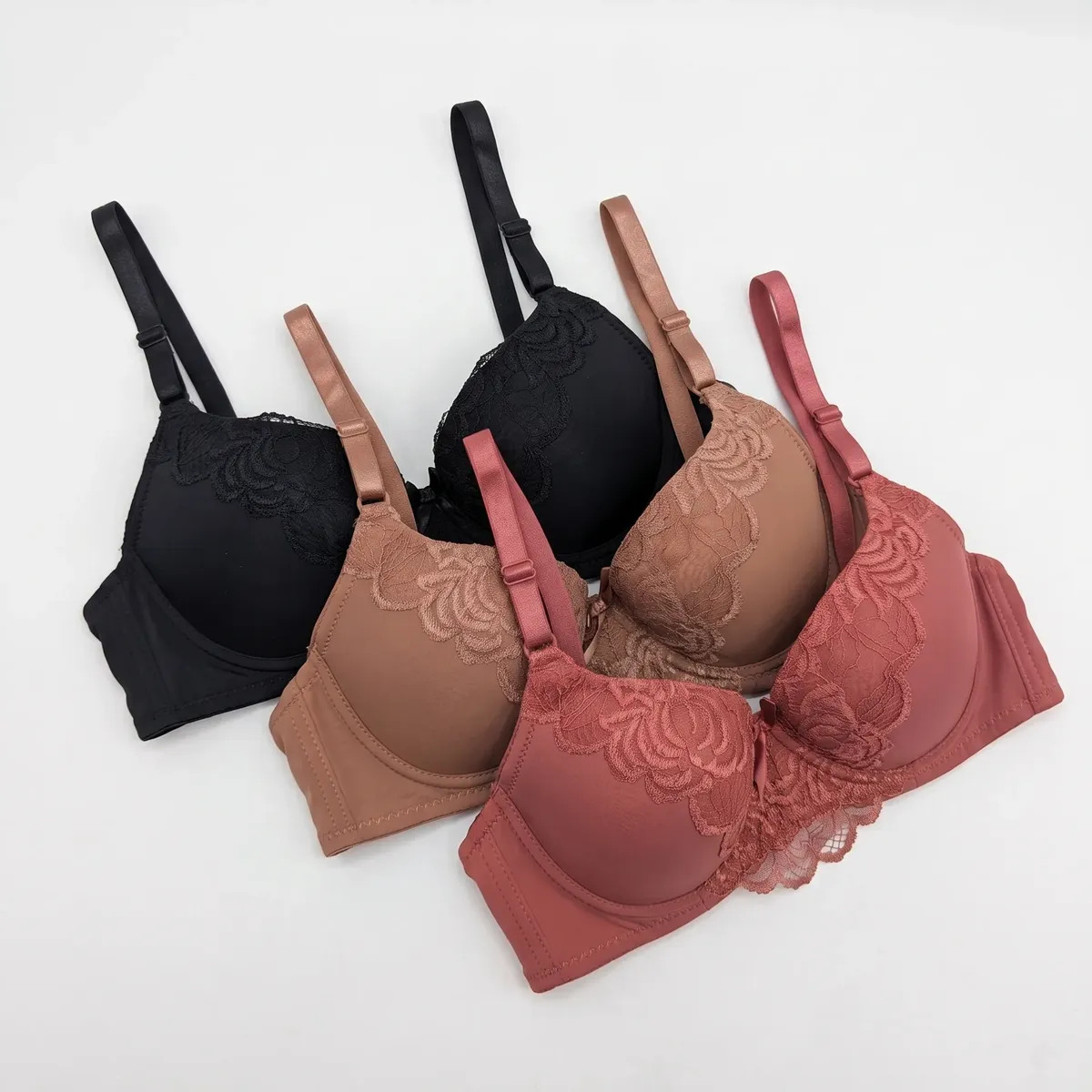 D_NQ_NP_2X_947750-MLM114027164908_072026-F-paquete-3-brasier-adda-lingerie-con-varilla-y-diseno-en-copa